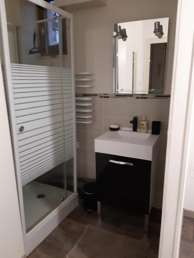 Joli Appartement T2 Agglo Troyes Sainte-Savine Εξωτερικό φωτογραφία